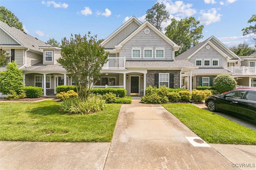 262 Claiborne Drive - Photo 1