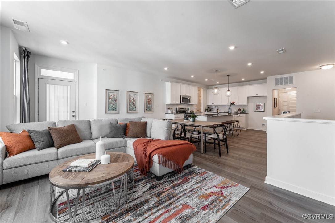 5304 Twisting Vine Lane - Photo 1