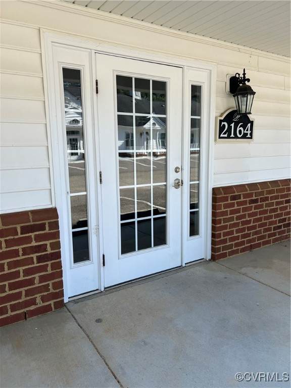 2164 Plainview Center - Photo 1