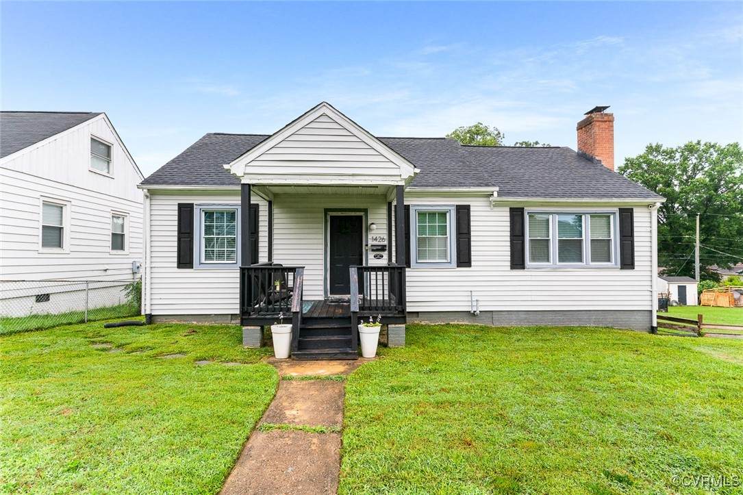 1426 Overlook Street - Photo 1