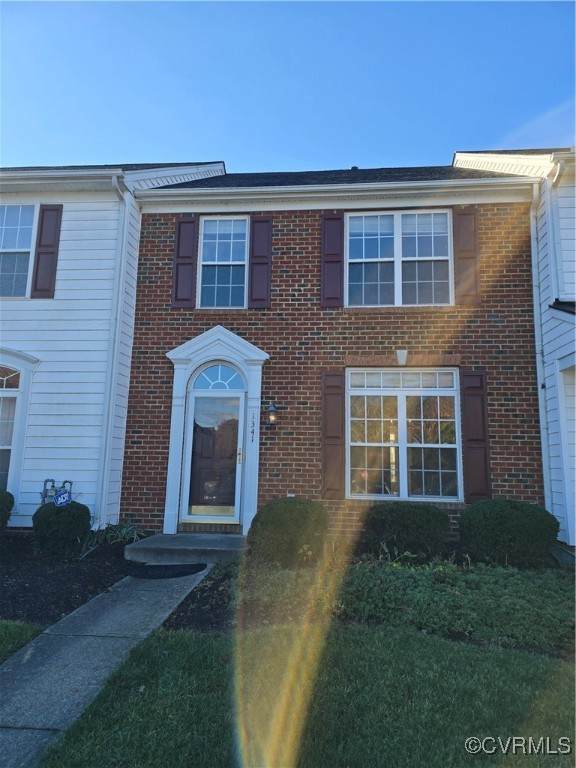 1341 New Haven Court - Photo 1