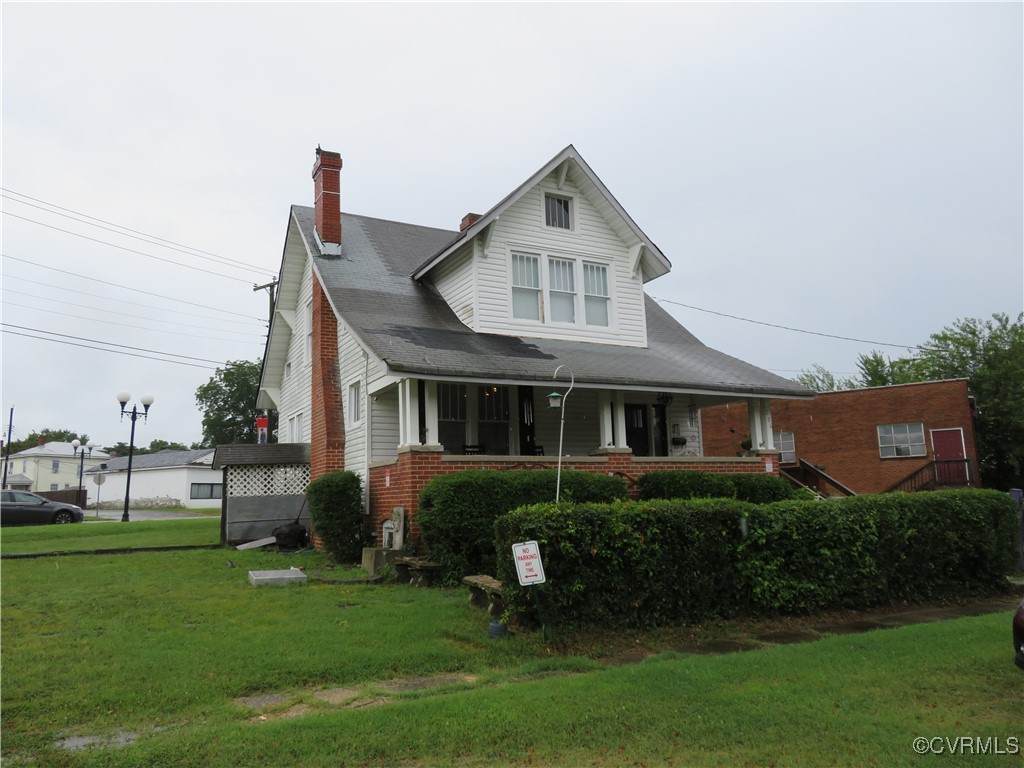 206 Chesterfield Avenue - Photo 1