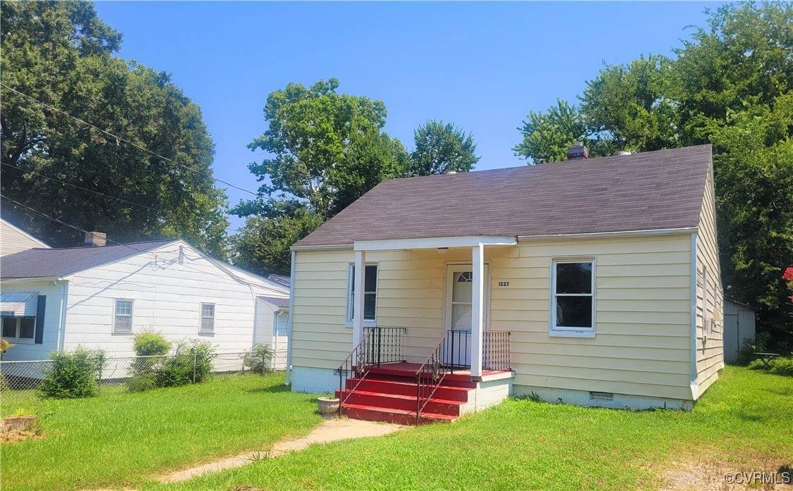 1227 Hilton Place - Photo 1