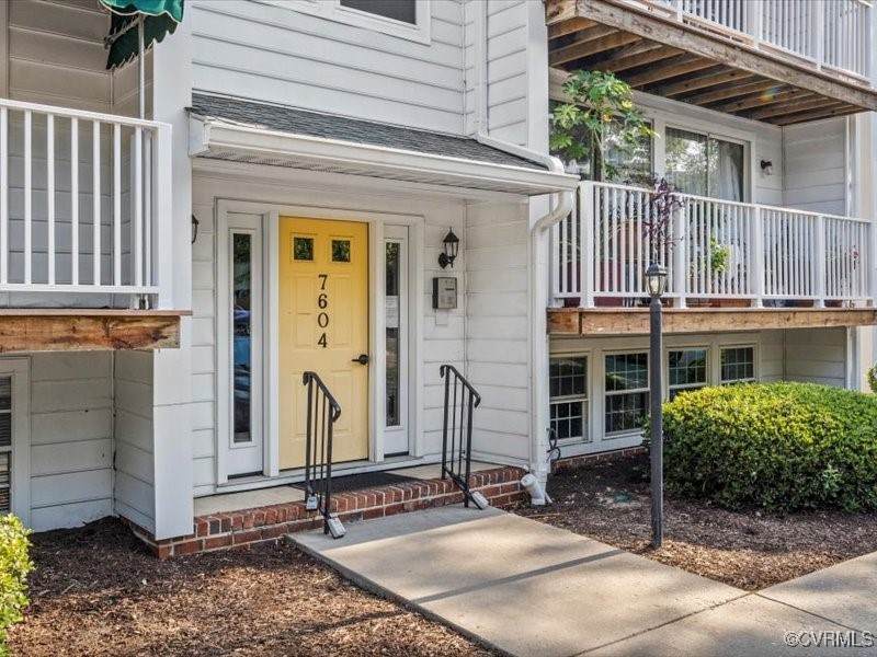 7604 Roscommon Court - Photo 1