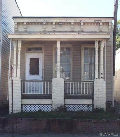 1619 Cary Street - Photo 1