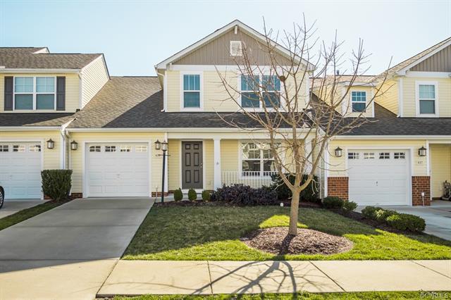 625 Abbey Village Circle - Photo 1