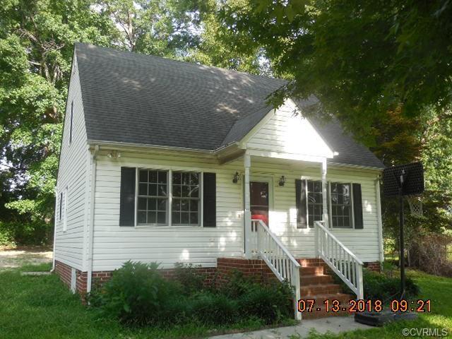 302 Pleasant Drive - Photo 1
