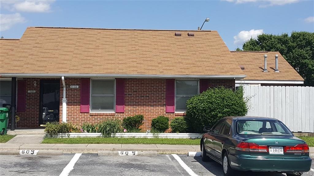 613 Carter Street - Photo 1