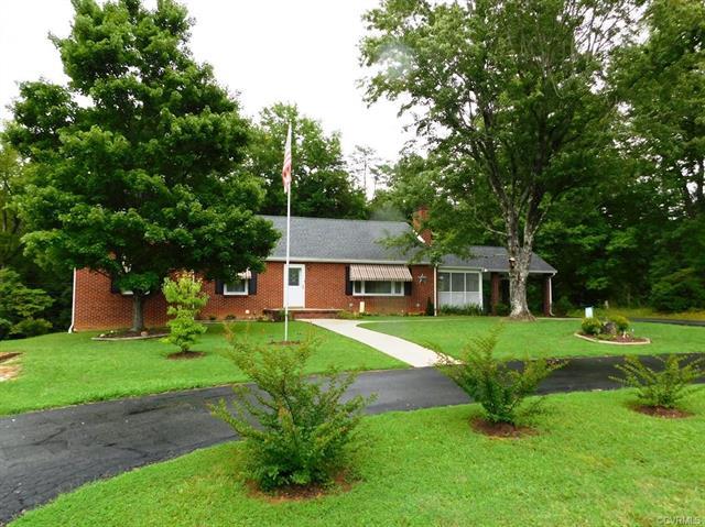 904 Fourth Avenue - Photo 1