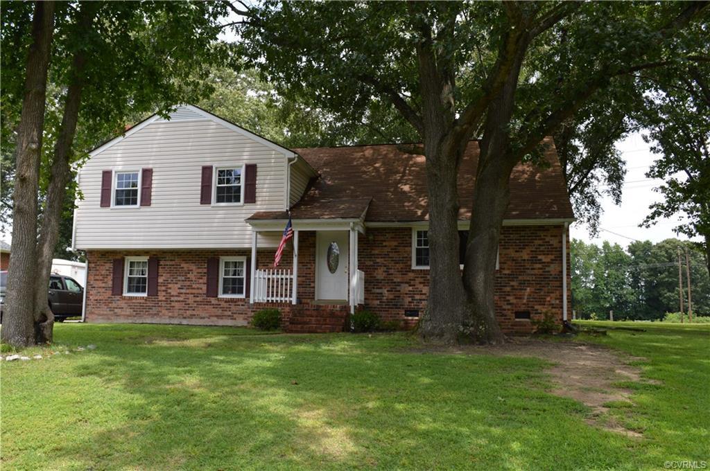 10901 Surry Road - Photo 1