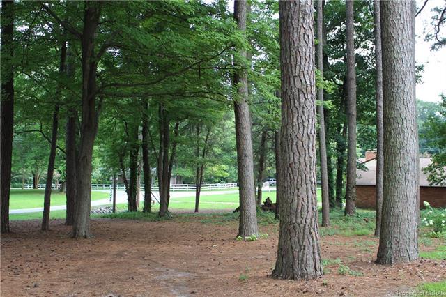 302 Riverside Drive - Photo 1
