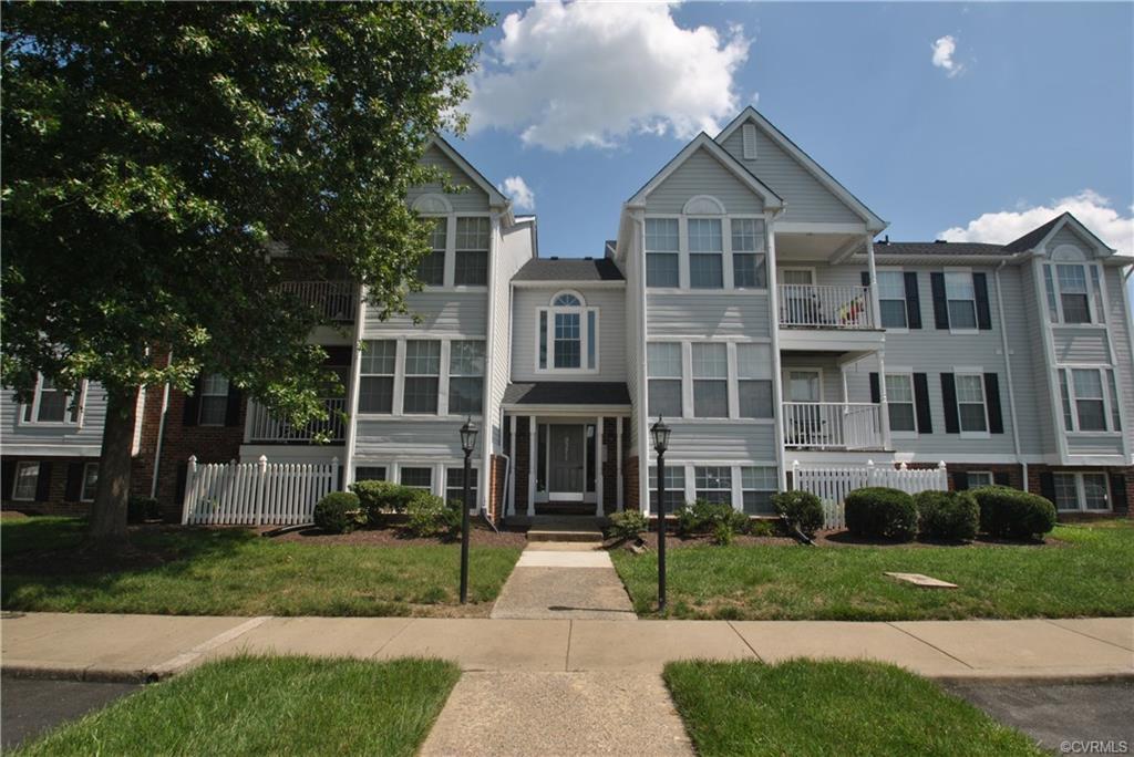 9371 Man-O-War Court - Photo 1