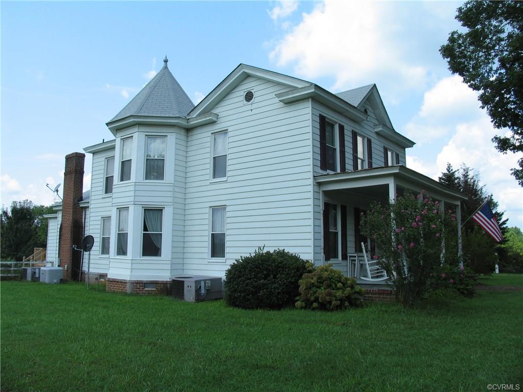 2720 Dry Creek Road - Photo 1