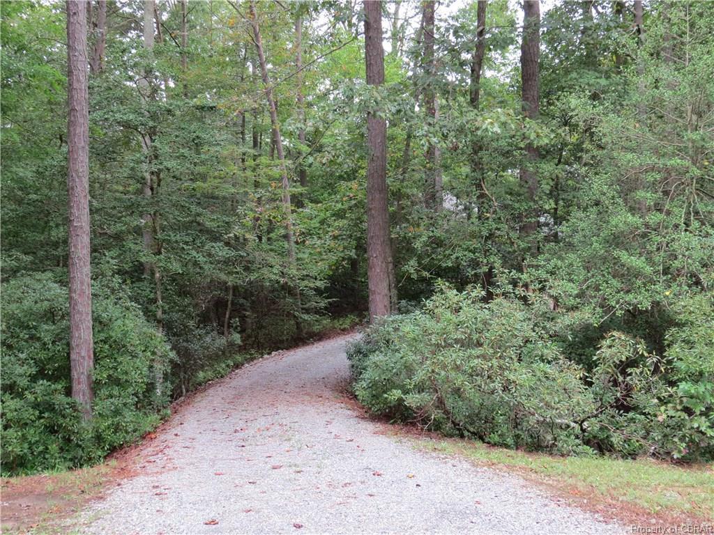 91 Oaks Place - Photo 1