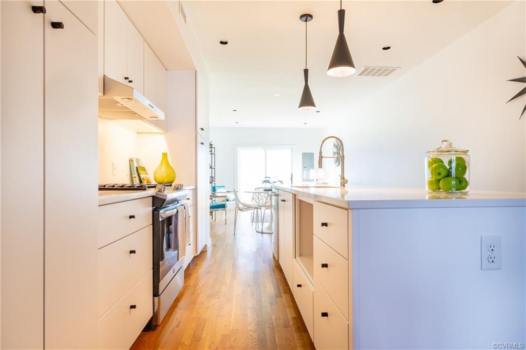 2511 O Street - Photo 1