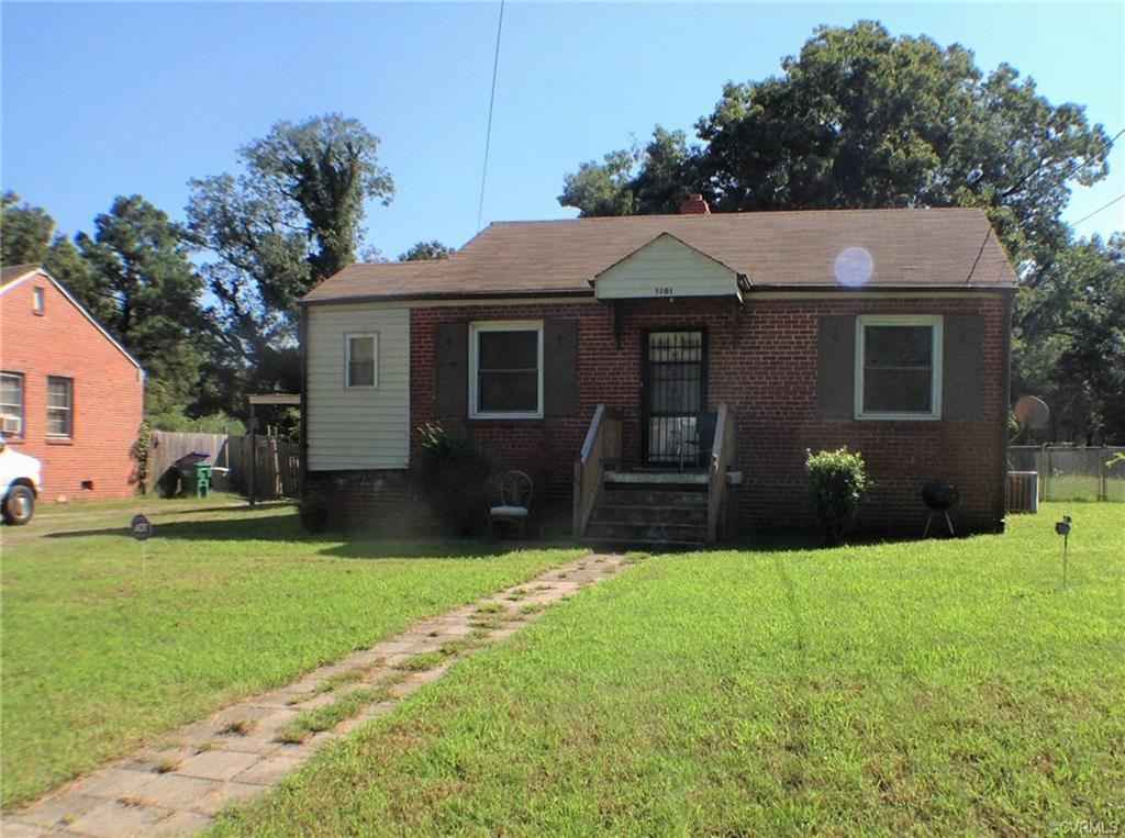 3201 Kenyon Avenue - Photo 1