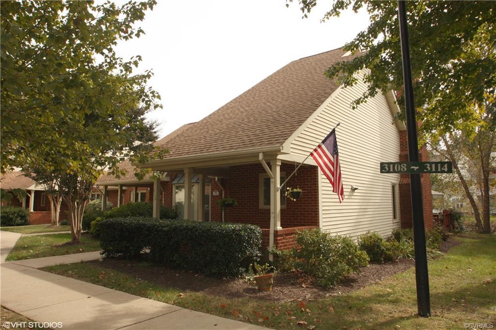 3114 Lake Terrace Court - Photo 1