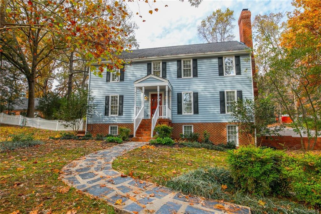1004 Forest Avenue - Photo 1