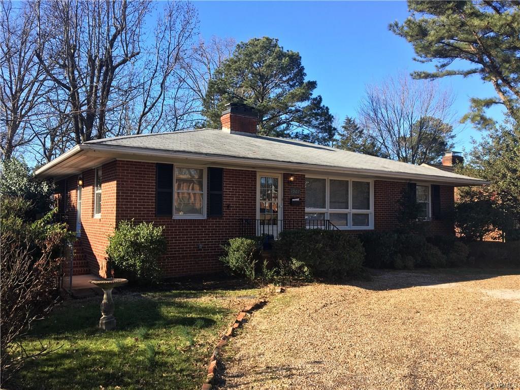4907 Monument Avenue - Photo 1