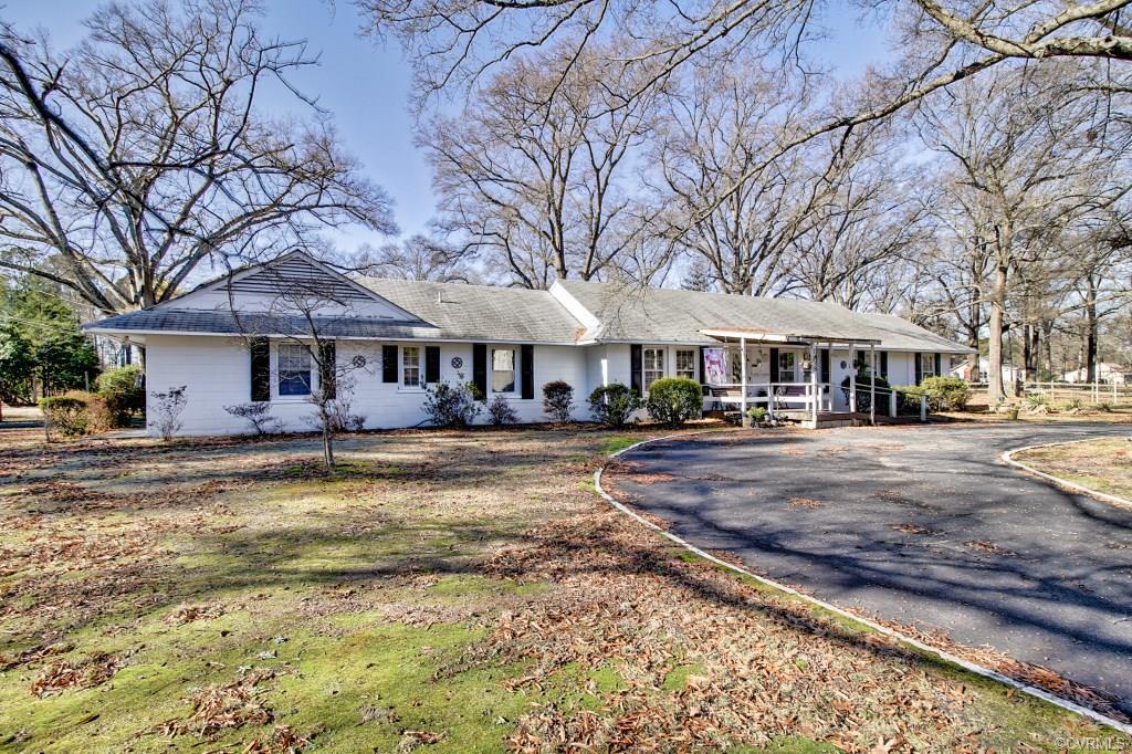 1418 Lee Avenue - Photo 1
