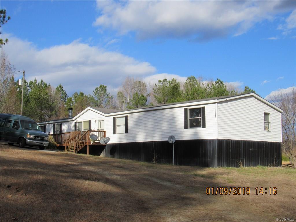 702 Chapel Road - Photo 1