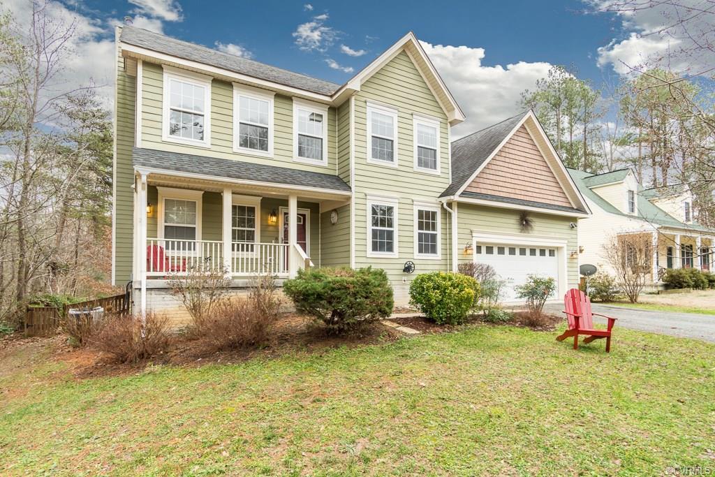 8 Betsy Ross Cove - Photo 1