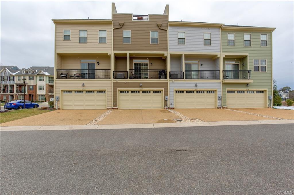 10932 Parkshire Lane - Photo 1