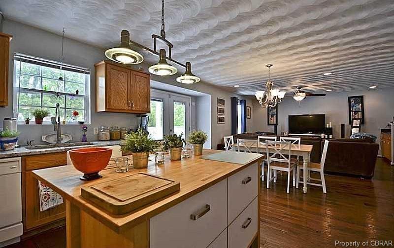 2909 Old Galberry Drive - Photo 1