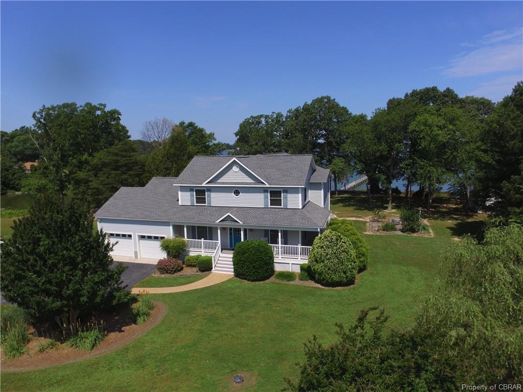 119 Pinetree Drive - Photo 1