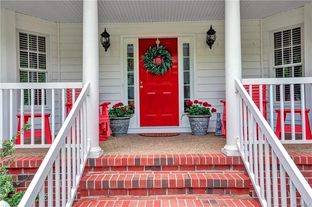 8530 Glendevon Drive - Photo 1