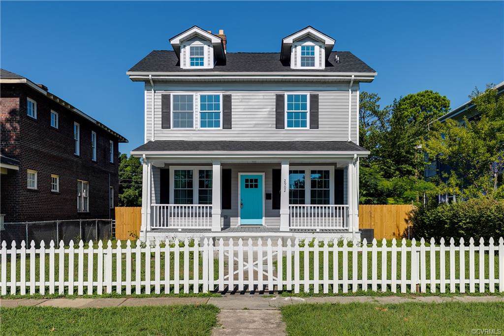 2902 Montrose Avenue - Photo 1