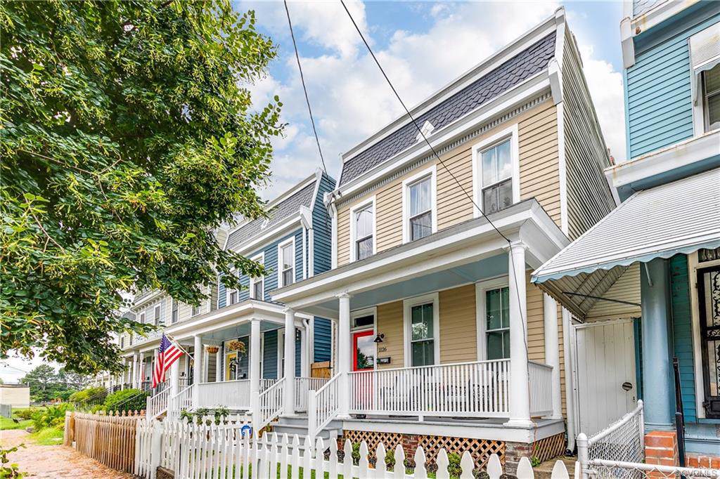 1126 28th Street - Photo 1