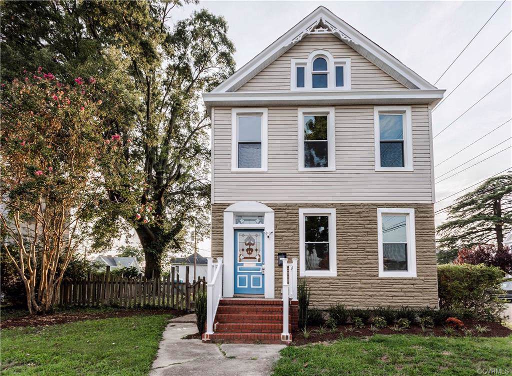 2120 Rose Avenue - Photo 1