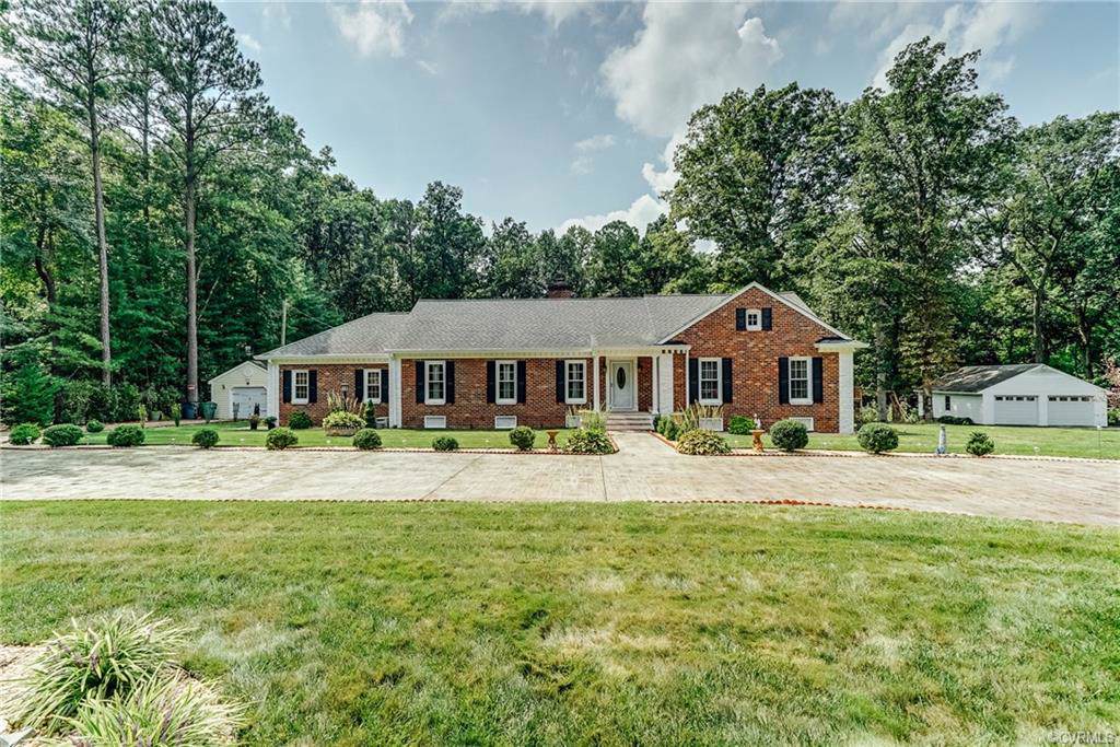 3918 Oxbridge Road - Photo 1