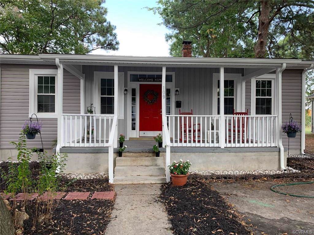 109 4th Avenue - Photo 1
