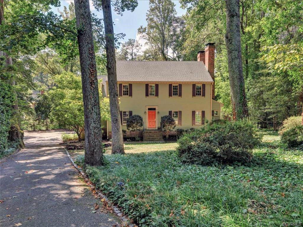 209 Riverwood Drive - Photo 1