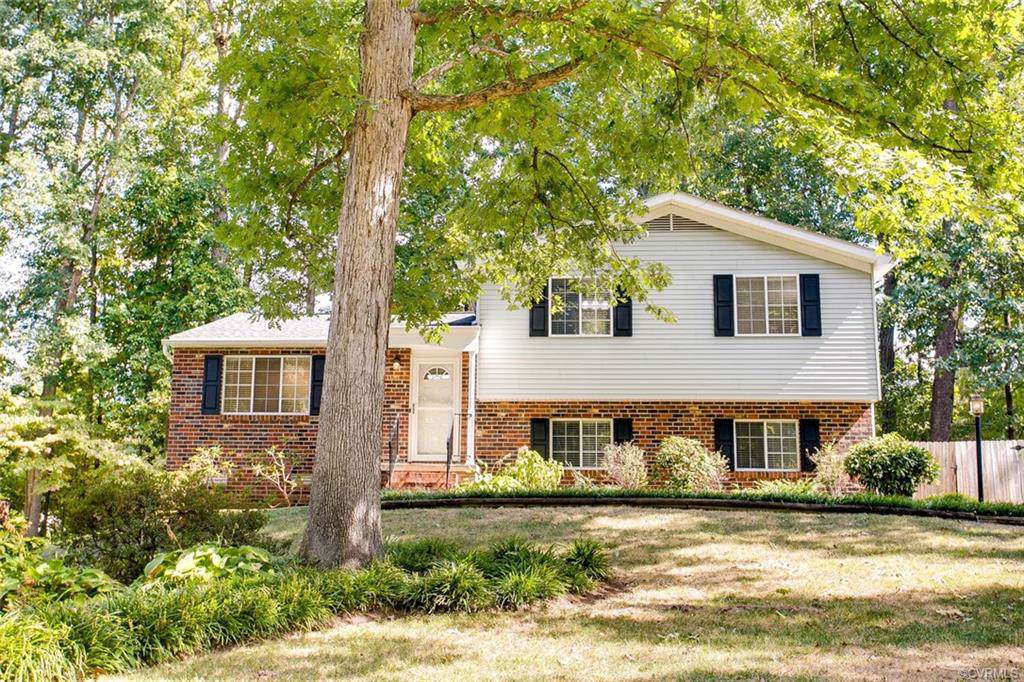 1607 Mara Drive - Photo 1