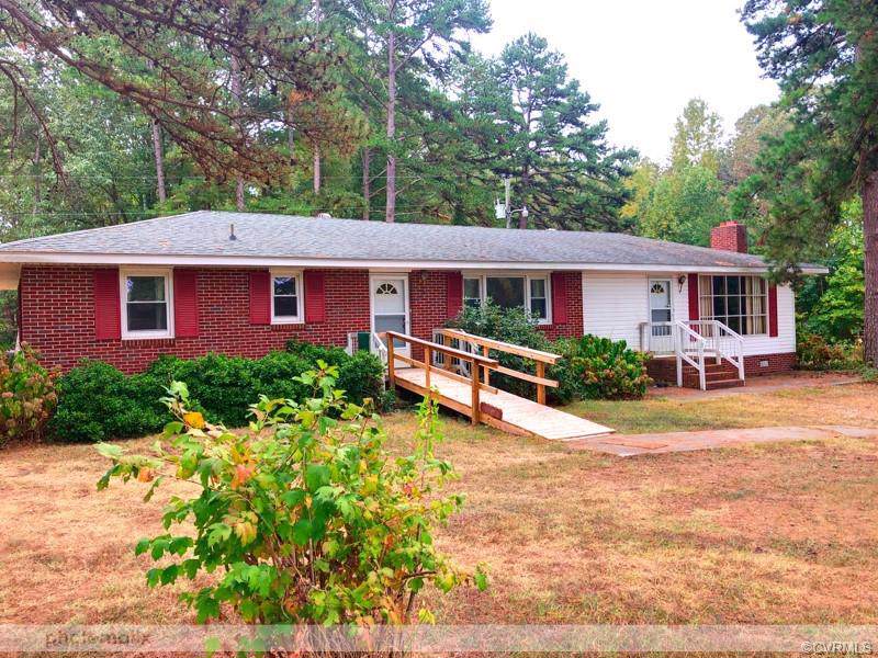 4462 Winningham Road - Photo 1