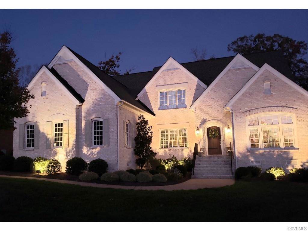 837 Elmslie Lane - Photo 1