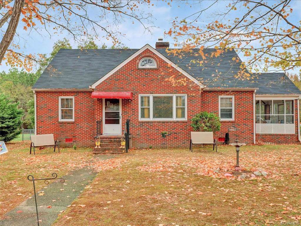 6104 River Road - Photo 1