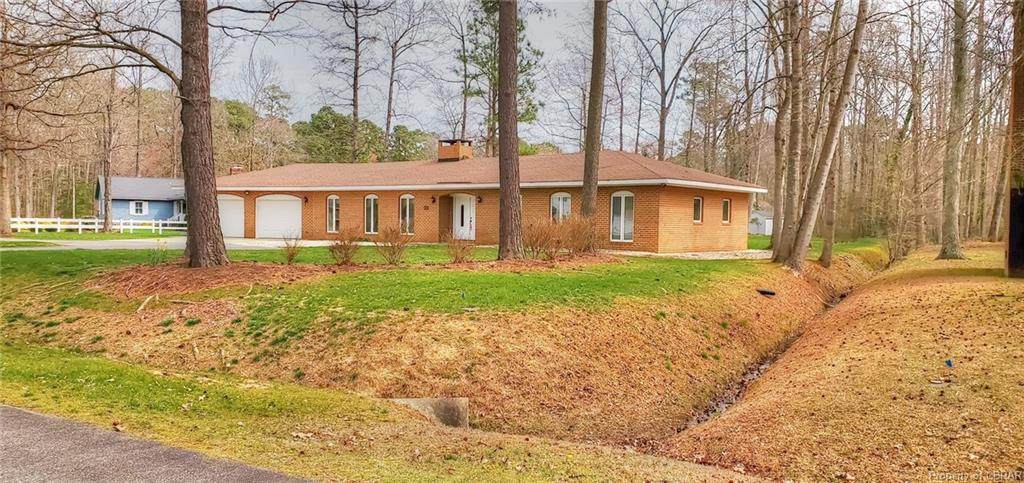 4040 Azalea Crescent - Photo 1