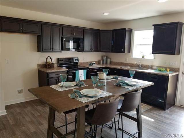 4949 Michaelwood Road - Photo 1
