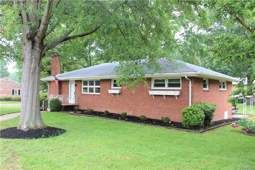 1300 Oakwood Drive - Photo 1 1300 Oakwood Drive - Photo 1