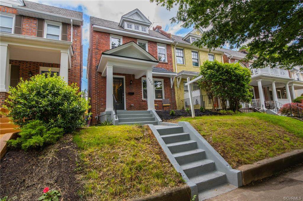 2226 Maplewood Avenue - Photo 1