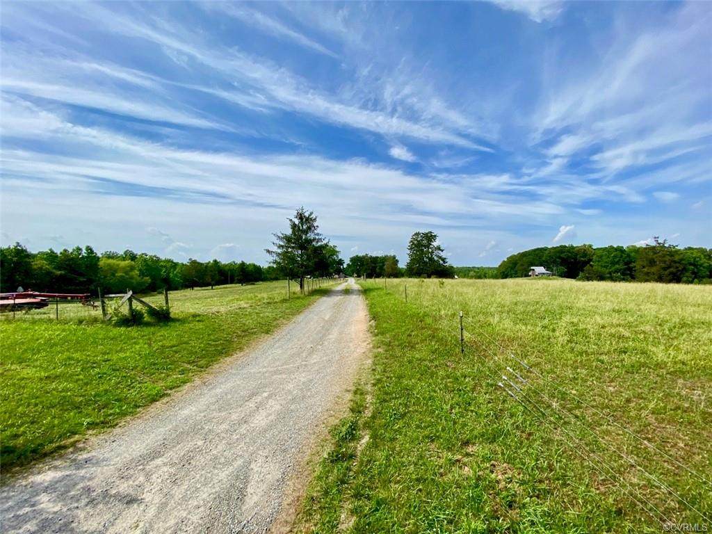8996 Nutbush Road - Photo 1