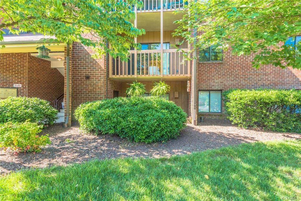 2105 Turtle Creek Drive - Photo 1