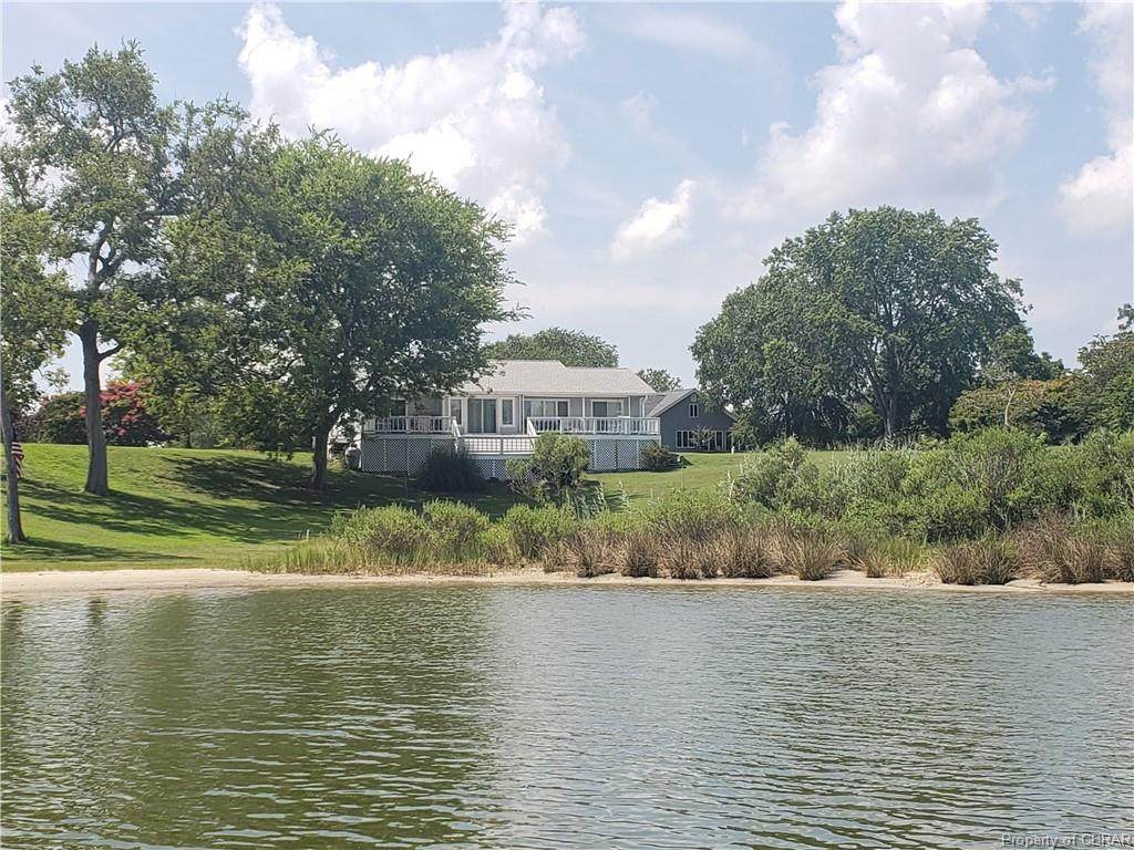 46 Blue Bird Lane - Photo 1