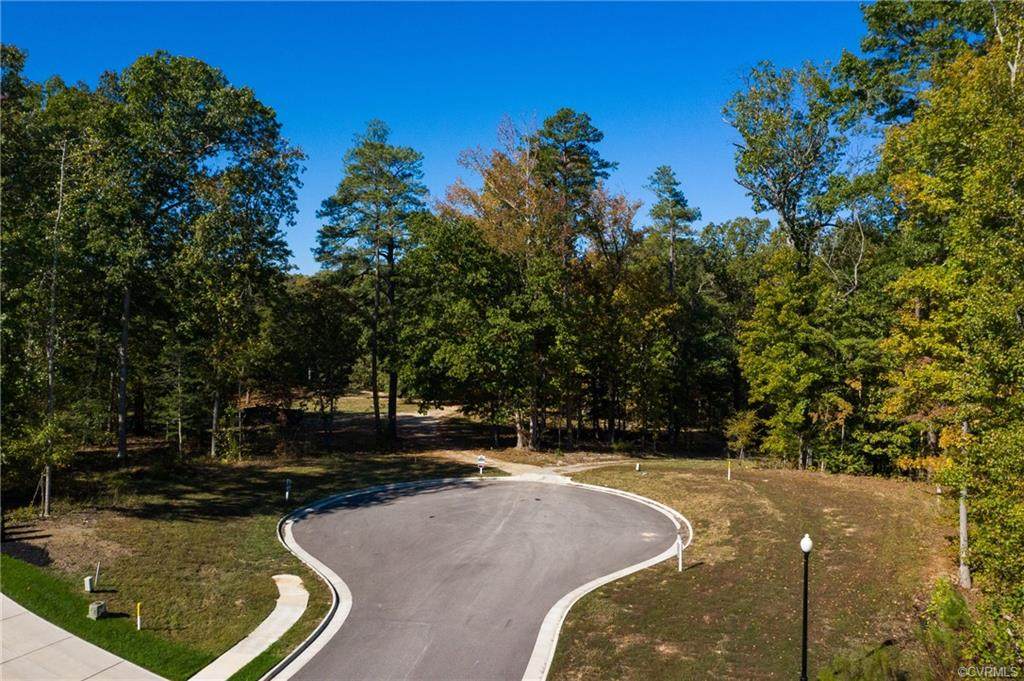 8167 Lake Margaret Terrace - Photo 1