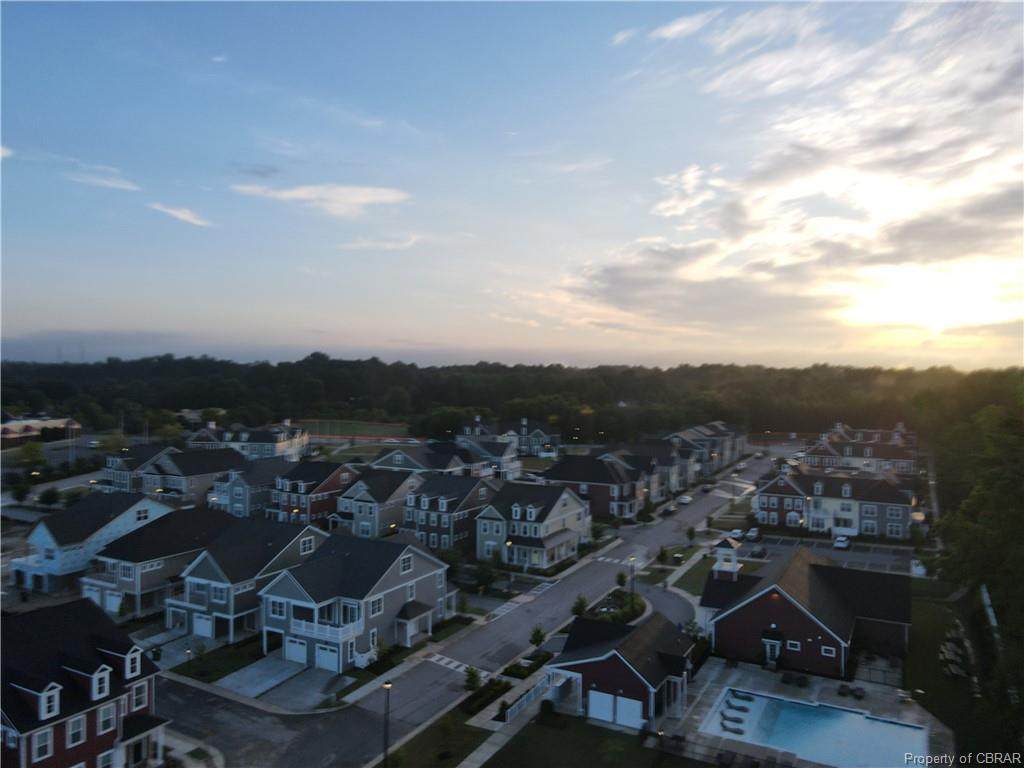 1002 Kings Land Court - Photo 1