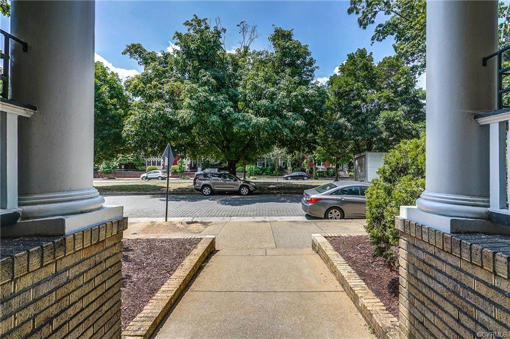 1630 Monument Avenue - Photo 1